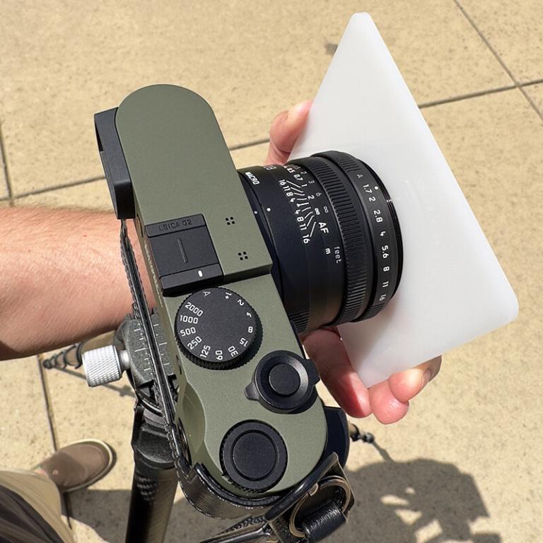 Pocket LCC Lens Cast Correction Tool